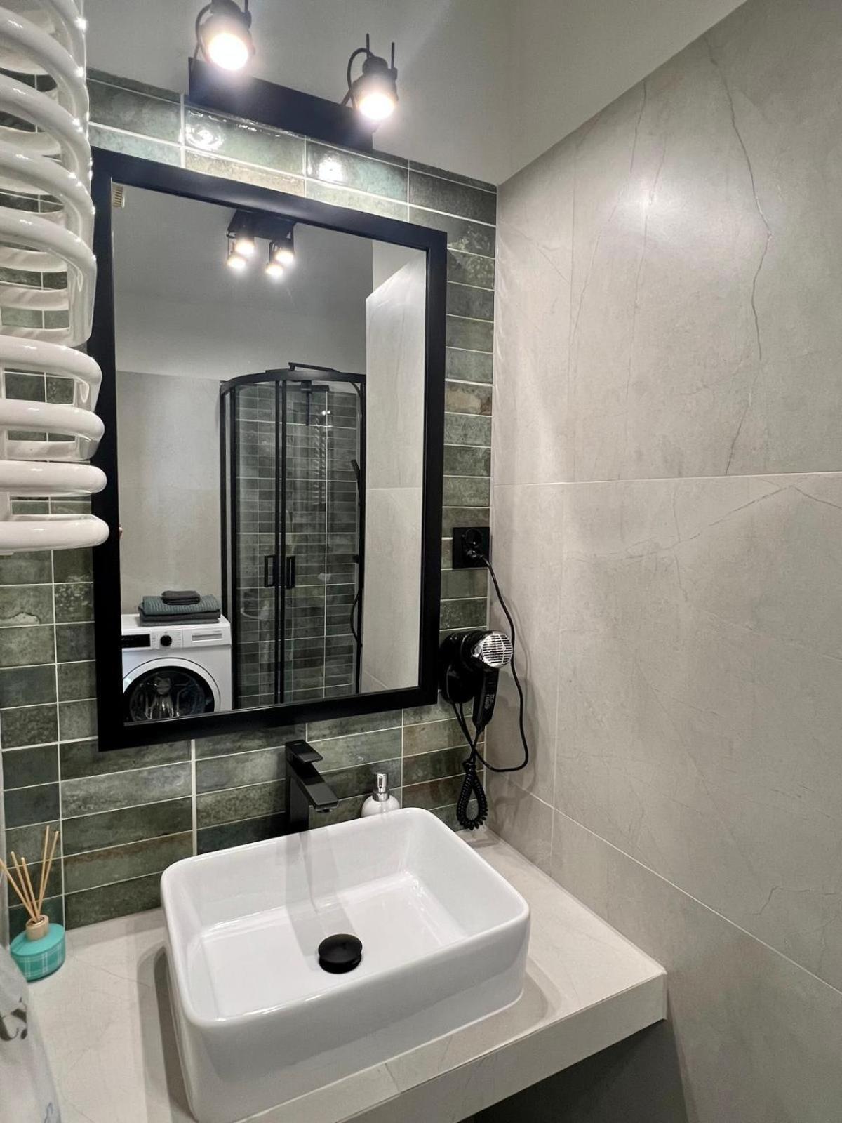 Apartament Przytulny 5 - Las, Self Check In, Dworzec Pkp Rzeszów Exteriör bild